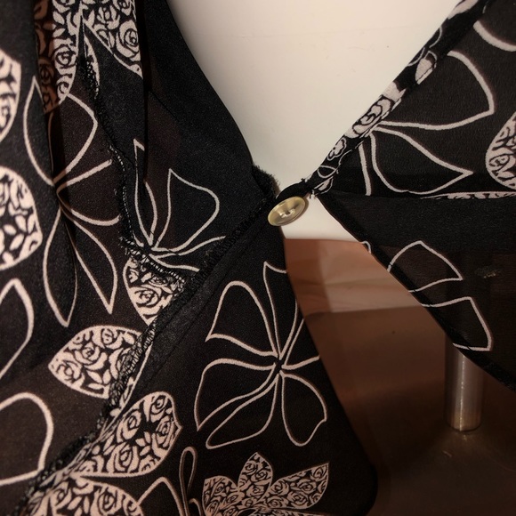 🐾Studio🐶 - Picture 2 of 3